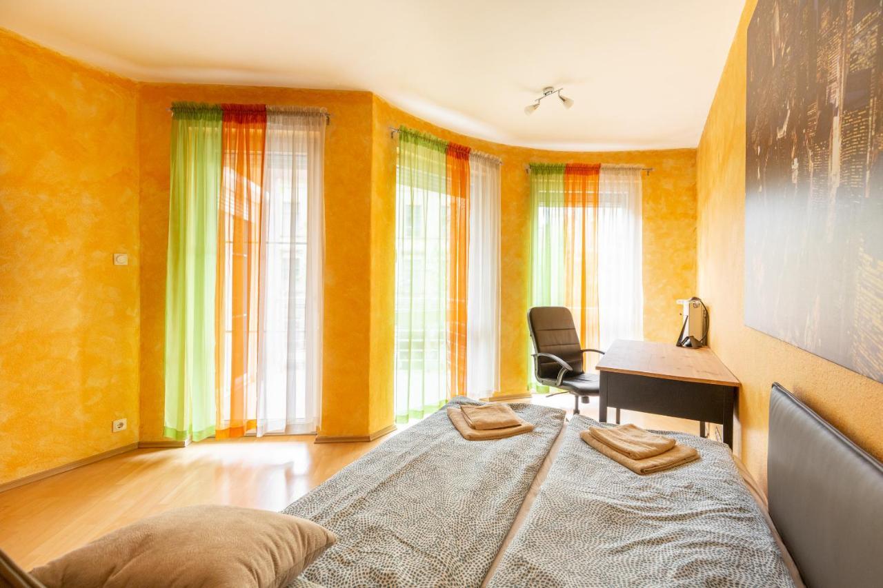M36 Mester Apartment ブダペスト エクステリア 写真