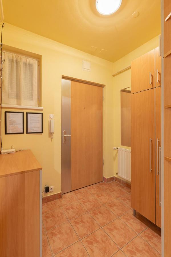 M36 Mester Apartment ブダペスト エクステリア 写真